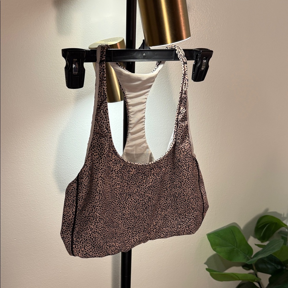 Soft Jolyn Clothing Indy Cheetah Print yoga Bra lg